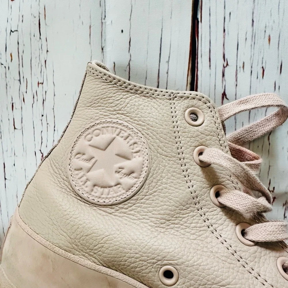 High-Top Platform Dusty Rose Converse - Leather Size 7
